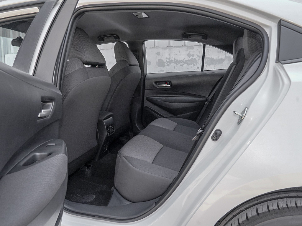 2019年雷凌1.2t进取版二手值多少钱,丰田雷凌1.5自吸2021款落地多少钱