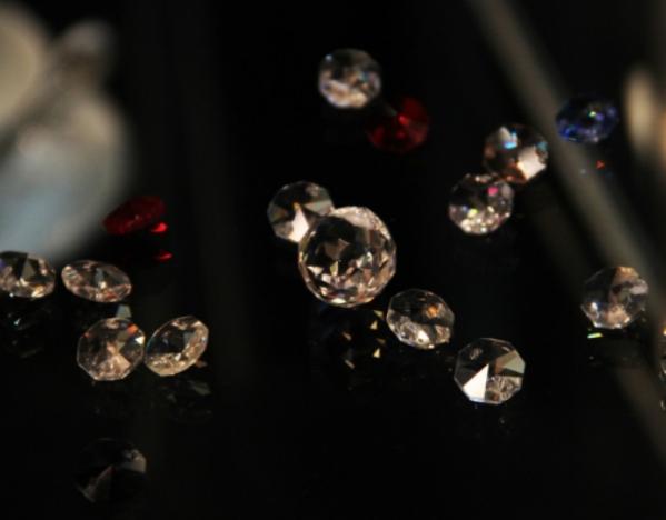 什么水晶夏天可以戴,水晶适合什么季节戴