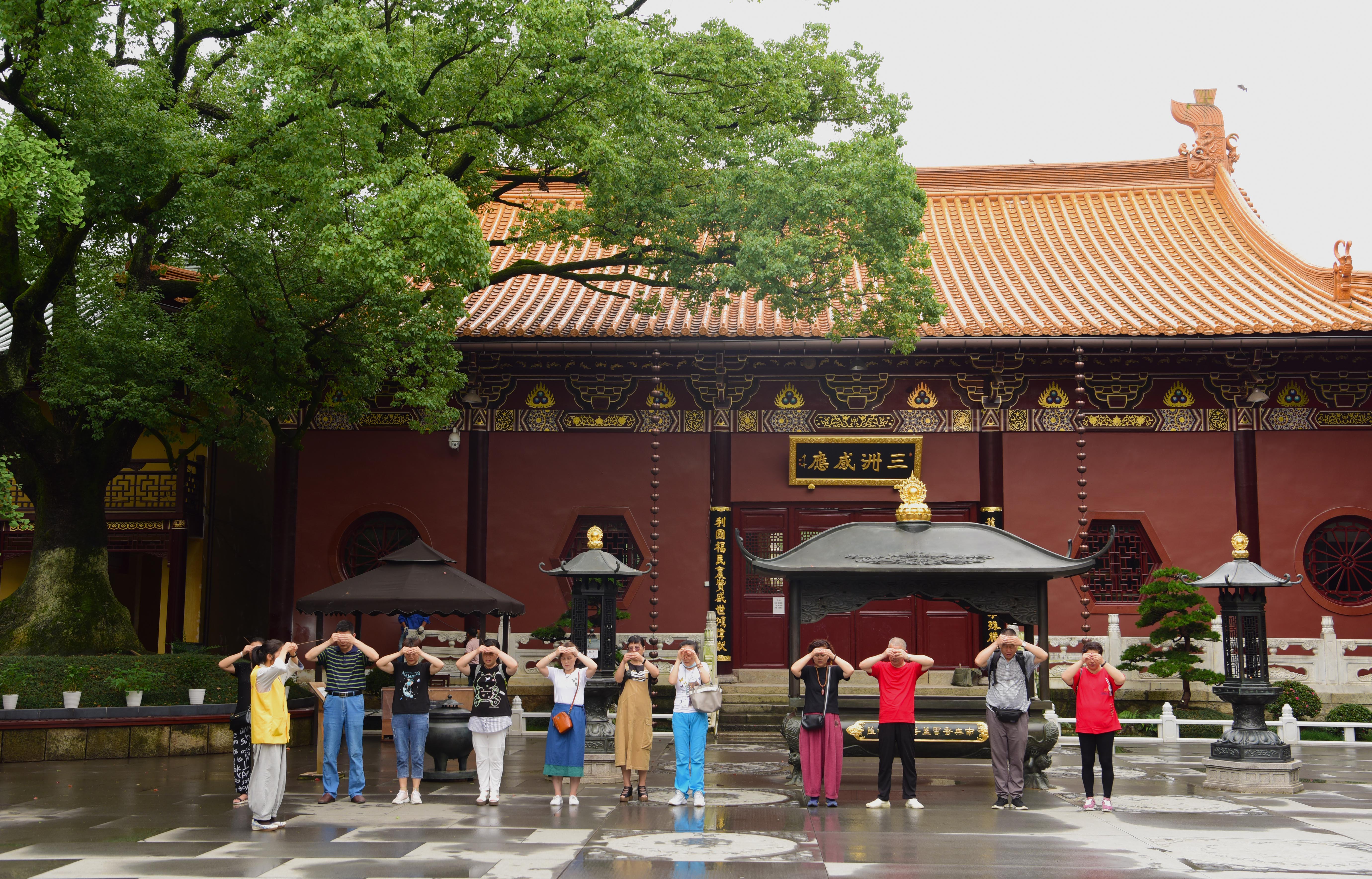 庐山东林寺，这座1600余年古刹，是中国一大佛门圣地，神奇惊叹