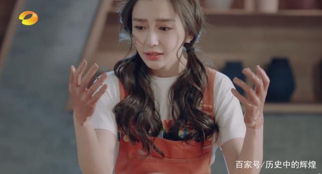 baby新综艺王者出击,baby做陶艺的照片