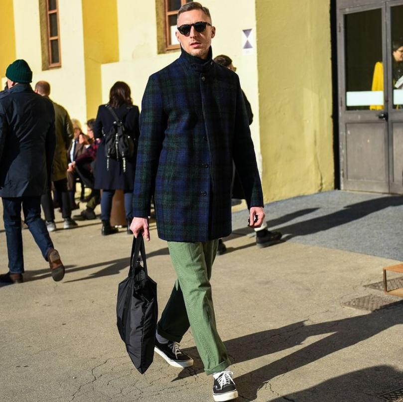 今冬的裤子怎么穿才合适,适合初春穿的裤子