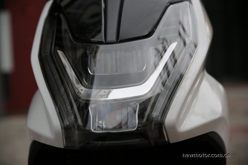 三阳fnx150踏板2021款评测,三阳fnx踏板150带人可以跑山吗