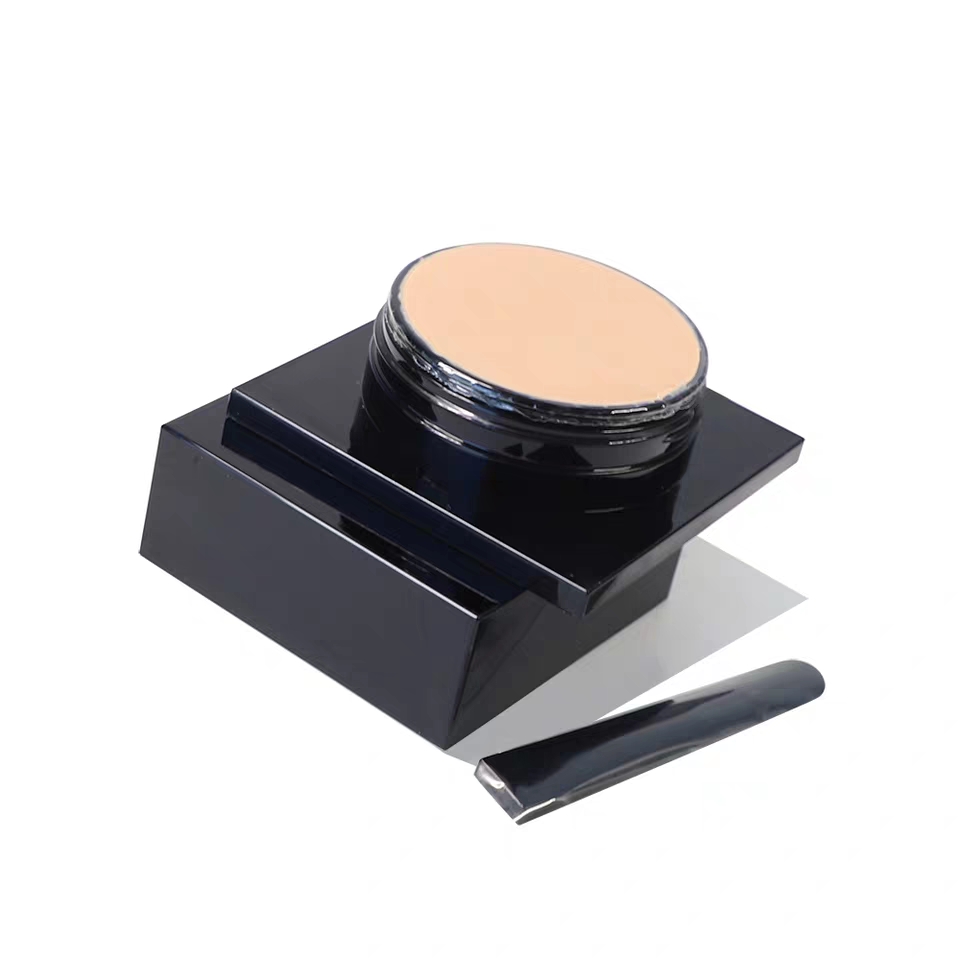 针对不同肤质如何选择粉底液,养肤型粉底液测评