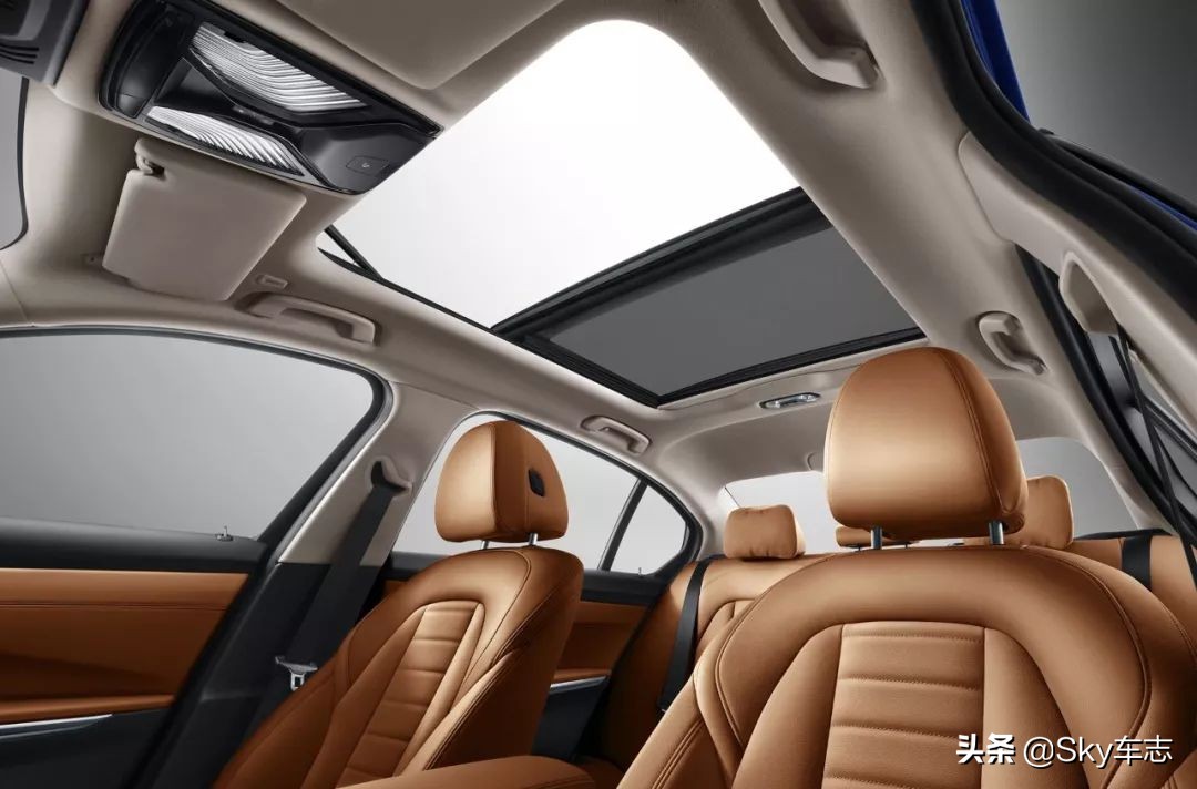 宝马是如何体现舒适性的,宝马注重操控还是舒适