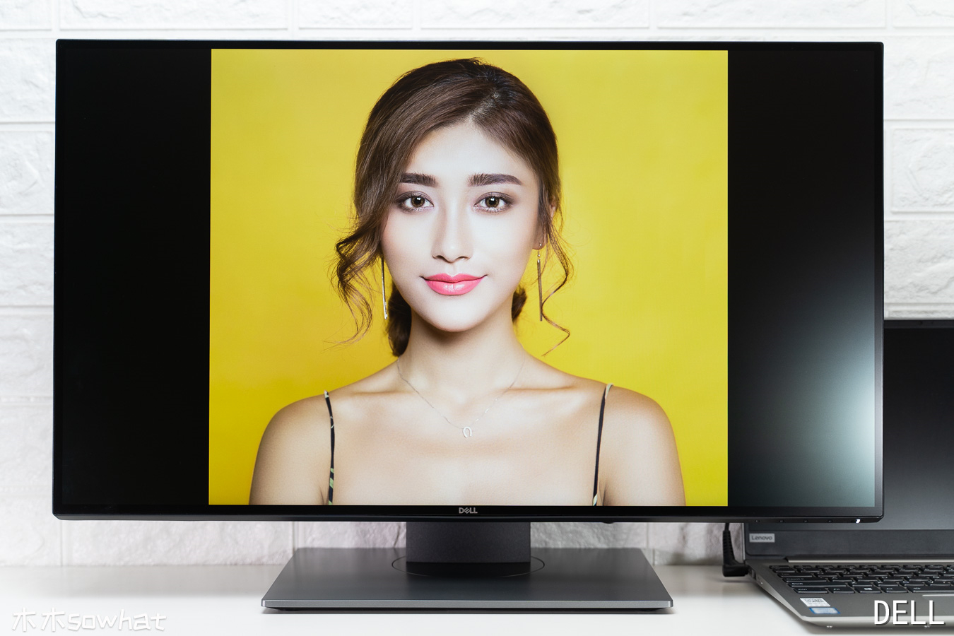 明基2710u显示器,明基显示器2700u与2700q的区别