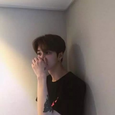 失落绝望到极致的男生头像,伤感头像男生孤独绝望颓废落泪