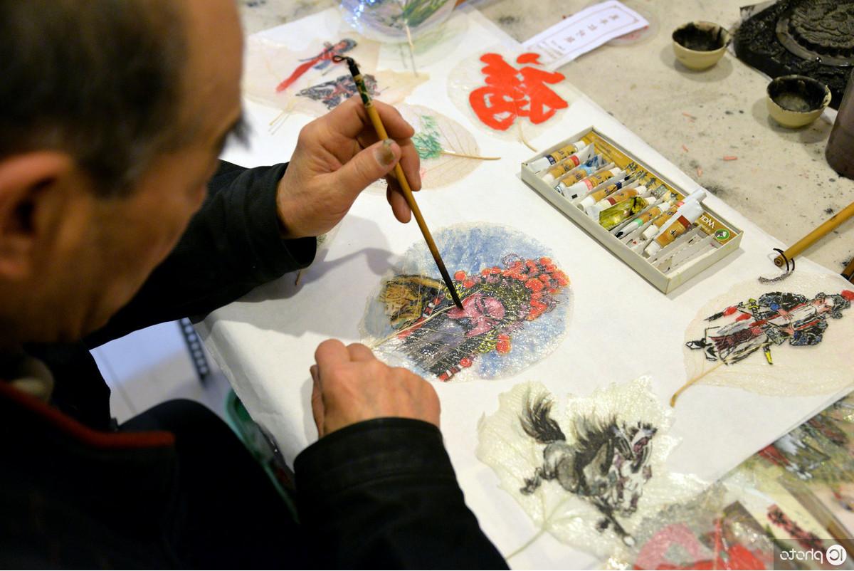 非遗文化叶脉画,千年传承水墨画