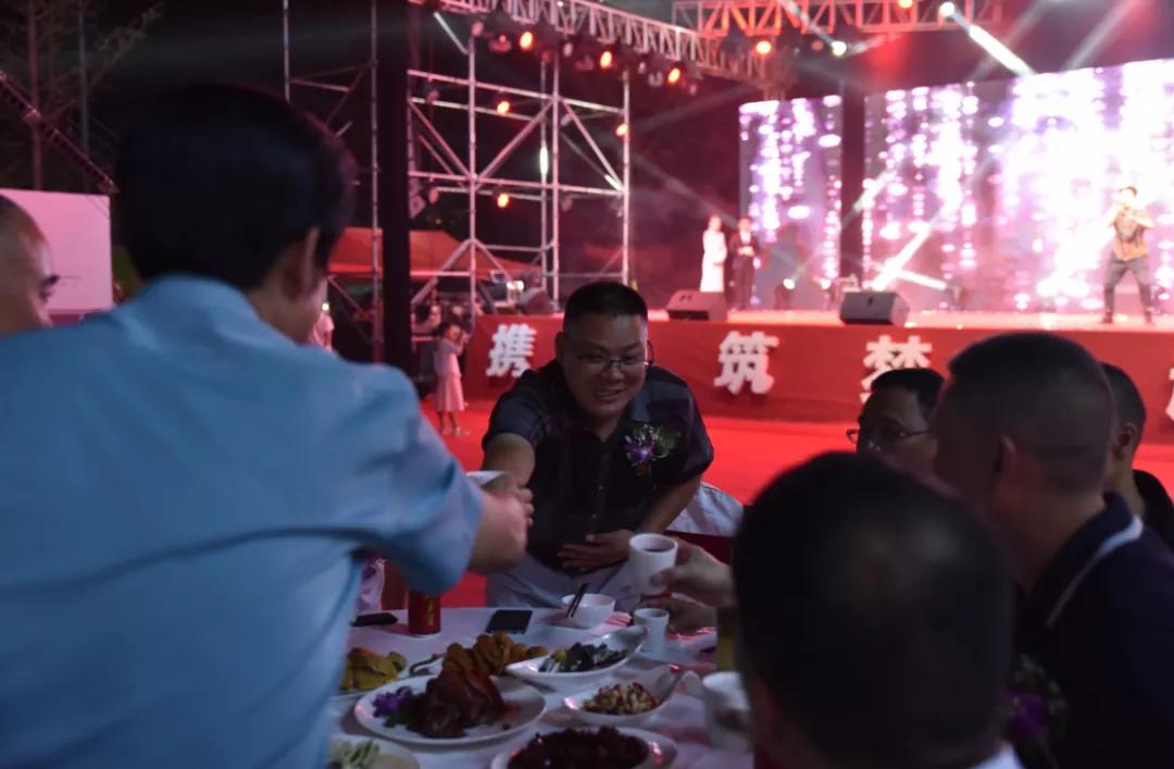 携手筑梦起帆远航万象整装馆盛大开业暨形象大使决赛完美落幕