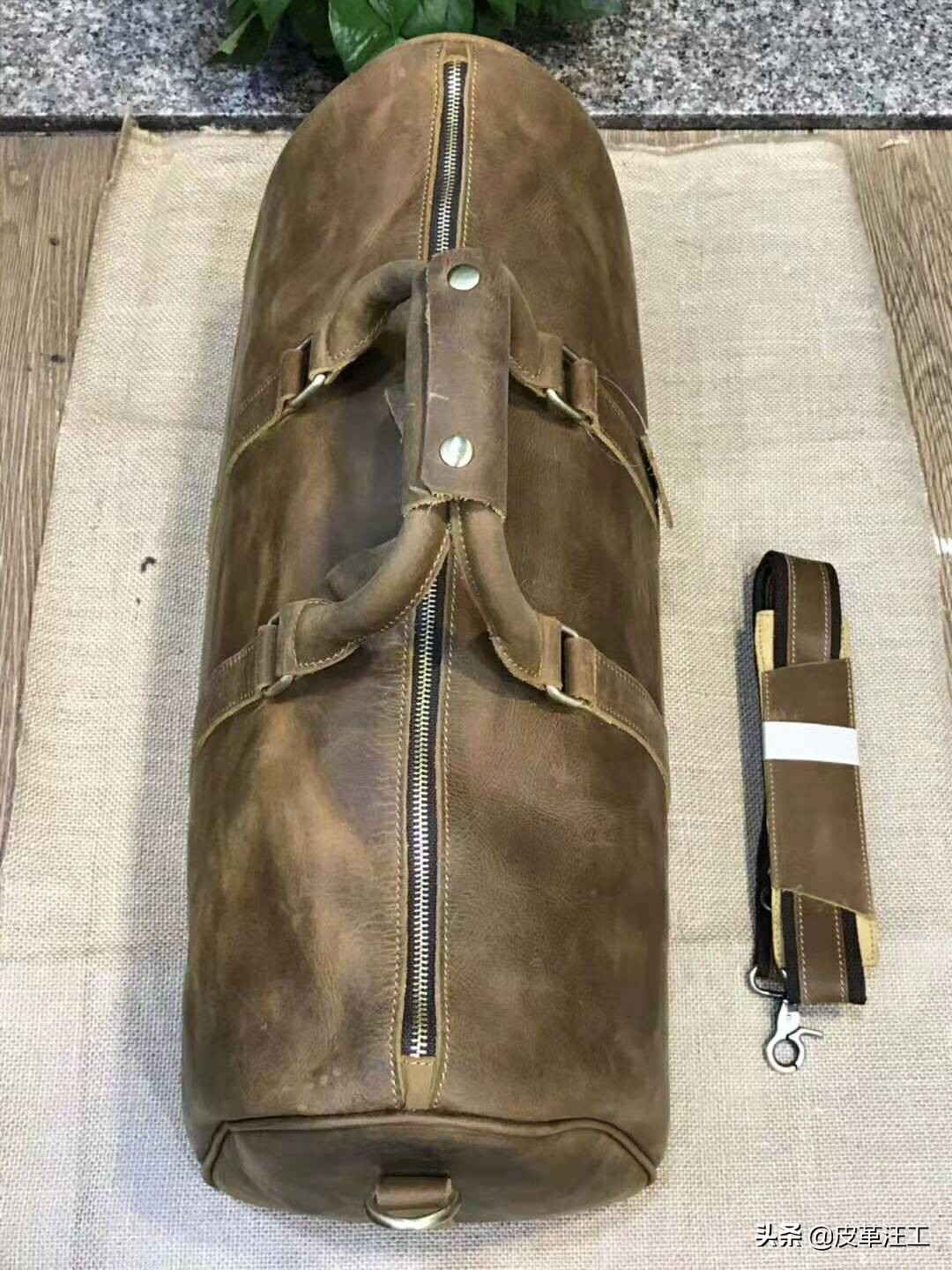 鎴峰鐨崱鐢ㄥ搧,鎴峰椹湳瑁呭