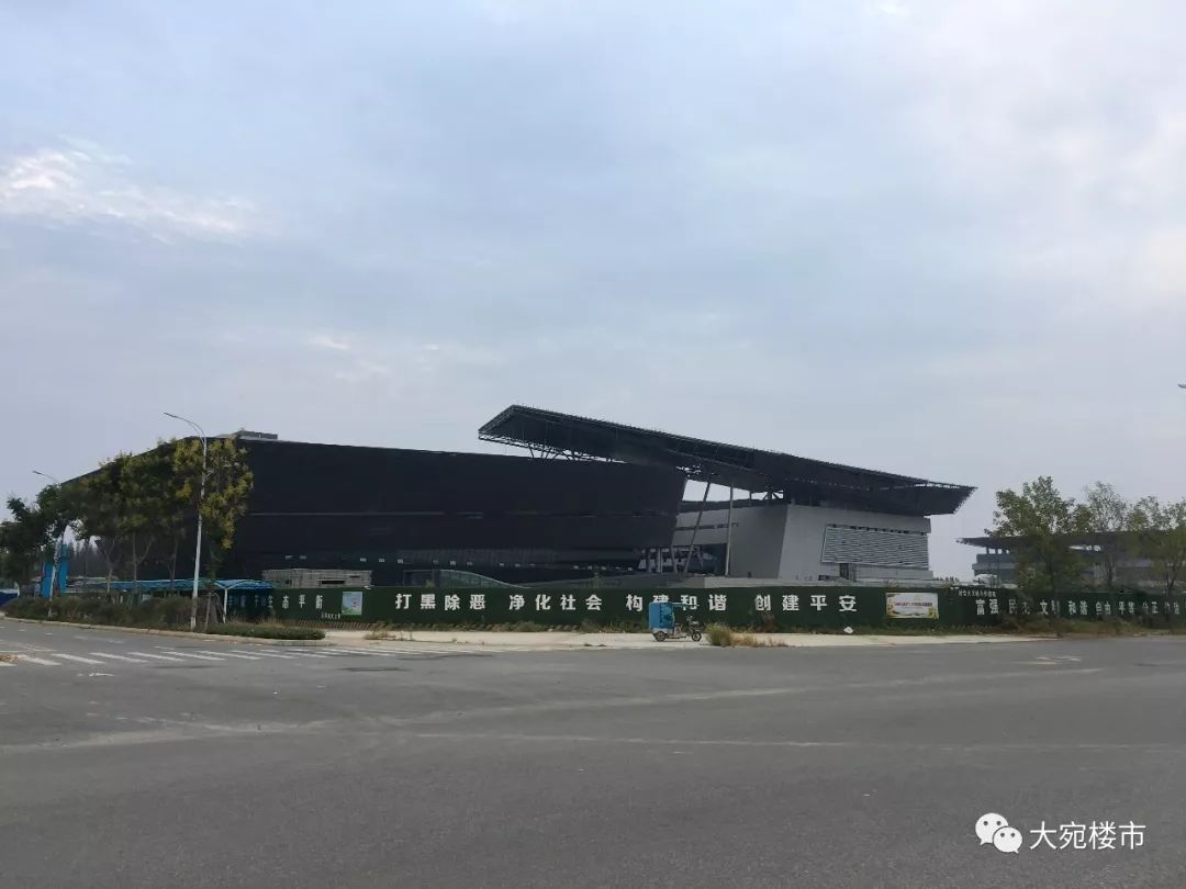 南阳三馆一院是不是每天都开,南阳三馆一院平时人多不