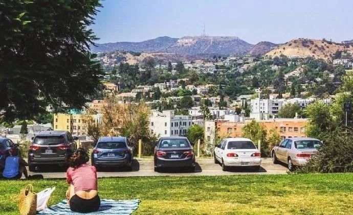 仰拍拍照技巧,仰拍拍照教程