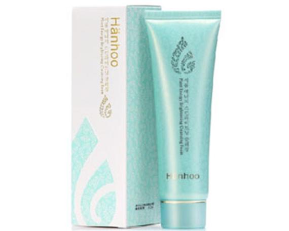 脸上泛油光用什么洗面奶最好,清爽洗面奶控油收缩毛孔深层清洁