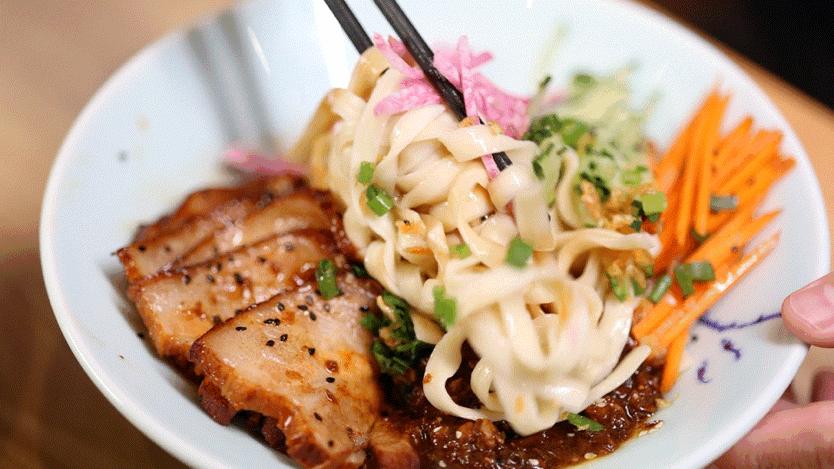 从路边摊到门店,从路边摊到餐厅