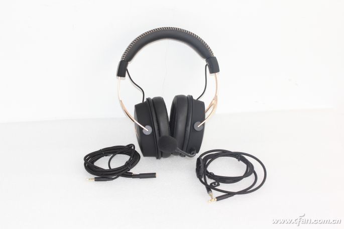 电脑听脚步的耳机推荐,听歌学习买什么耳机好