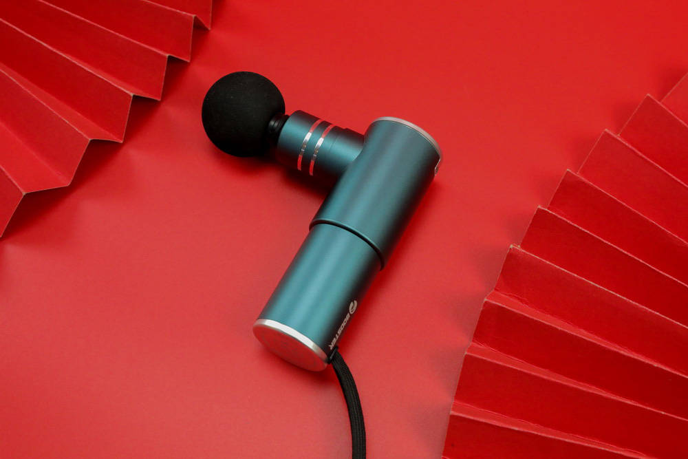 菠萝君筋膜枪高频震动,筋膜枪新二代黑科技按摩神器