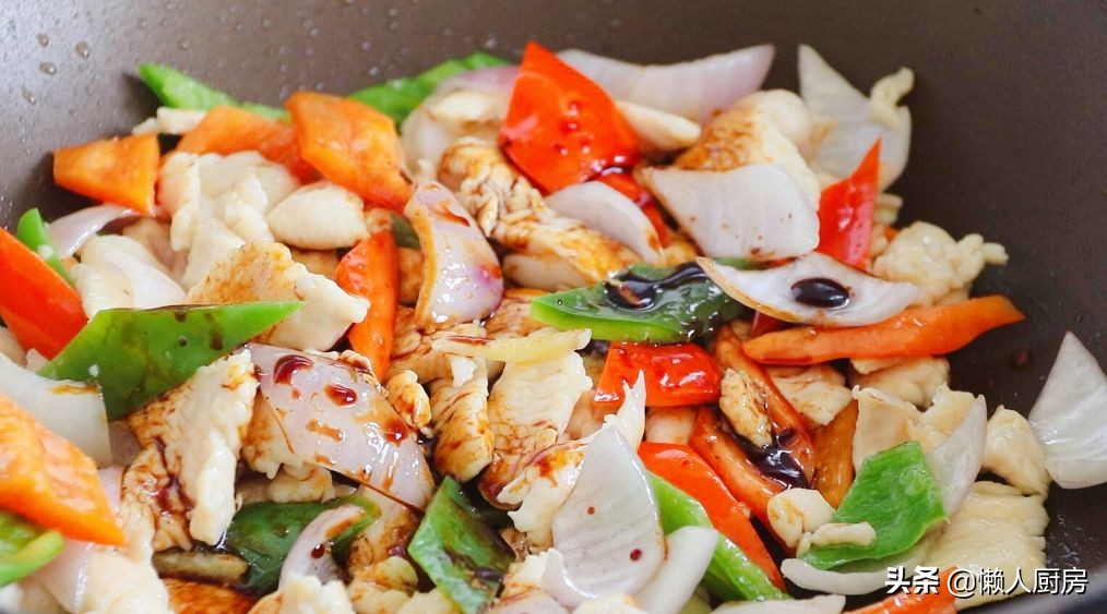 鸡胸肉怎么打汁吃最减肥,手撕鸡胸肉不柴的方法