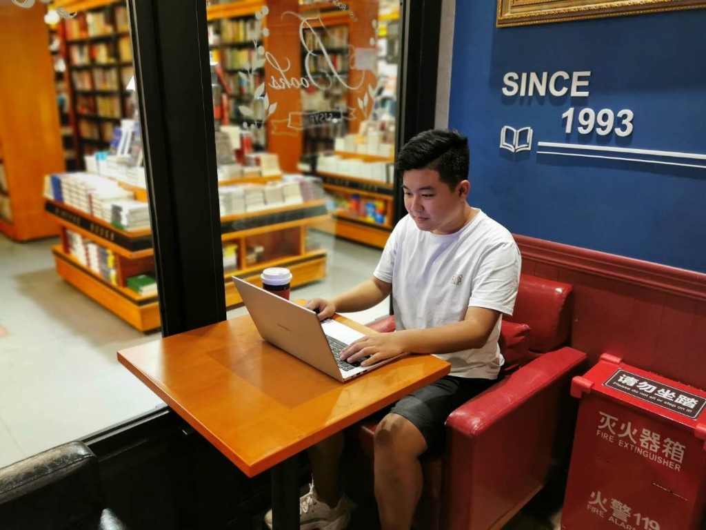 初中毕业读技校选什么最好,初中毕业读职高还是读技校比较好