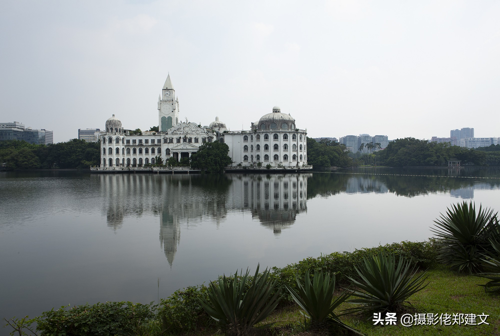 90年代老鬼屋,建了十几年的违章建筑怎么处理