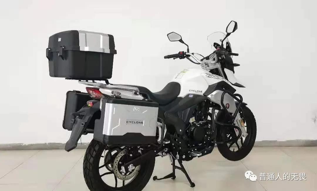 摩托车入坑技巧视频,新手入坑一万以内的摩托车