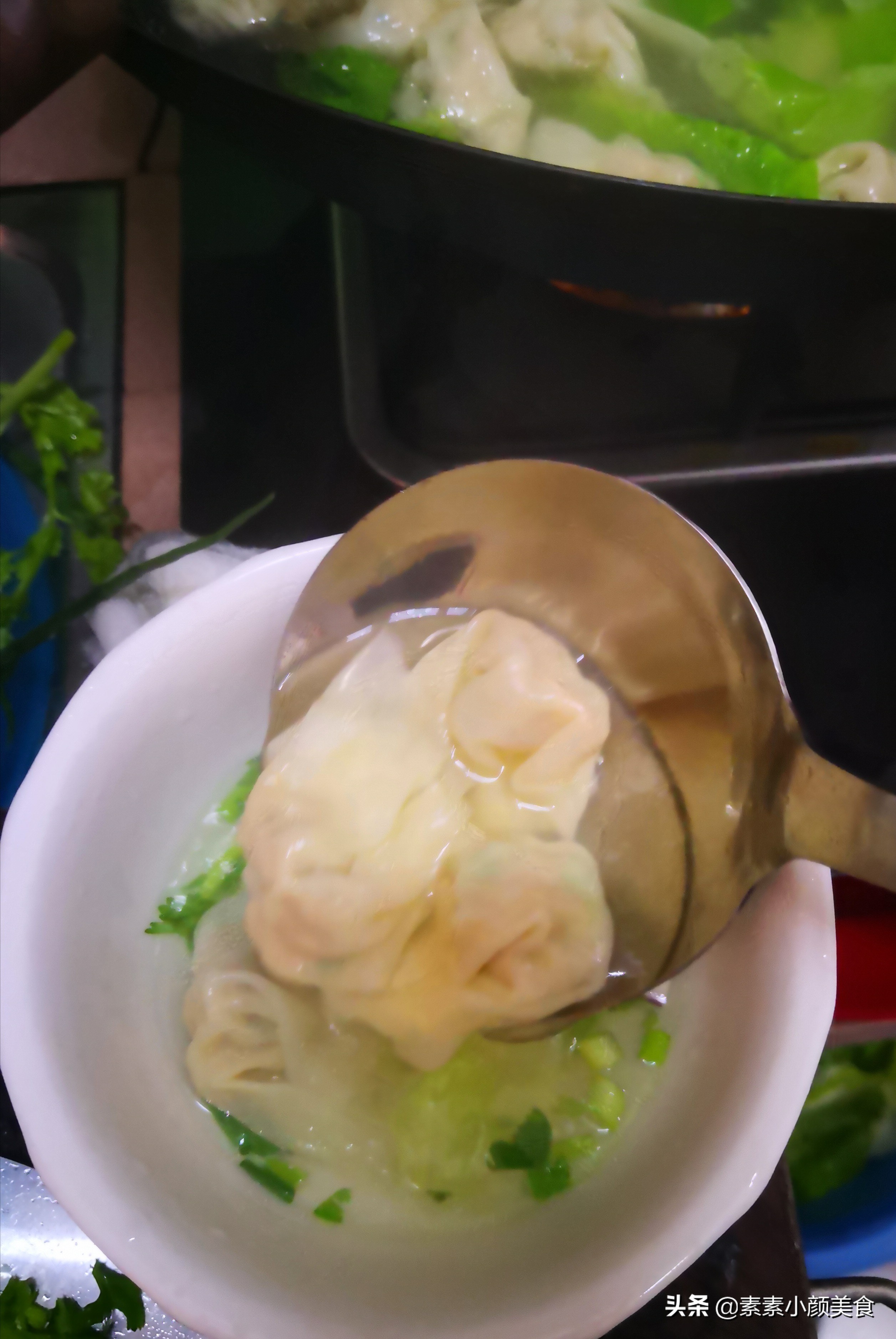 现做手工云吞20个,云吞手工饺子