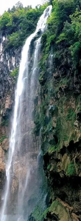 阜平天生桥，鬼斧神工，天地造化！