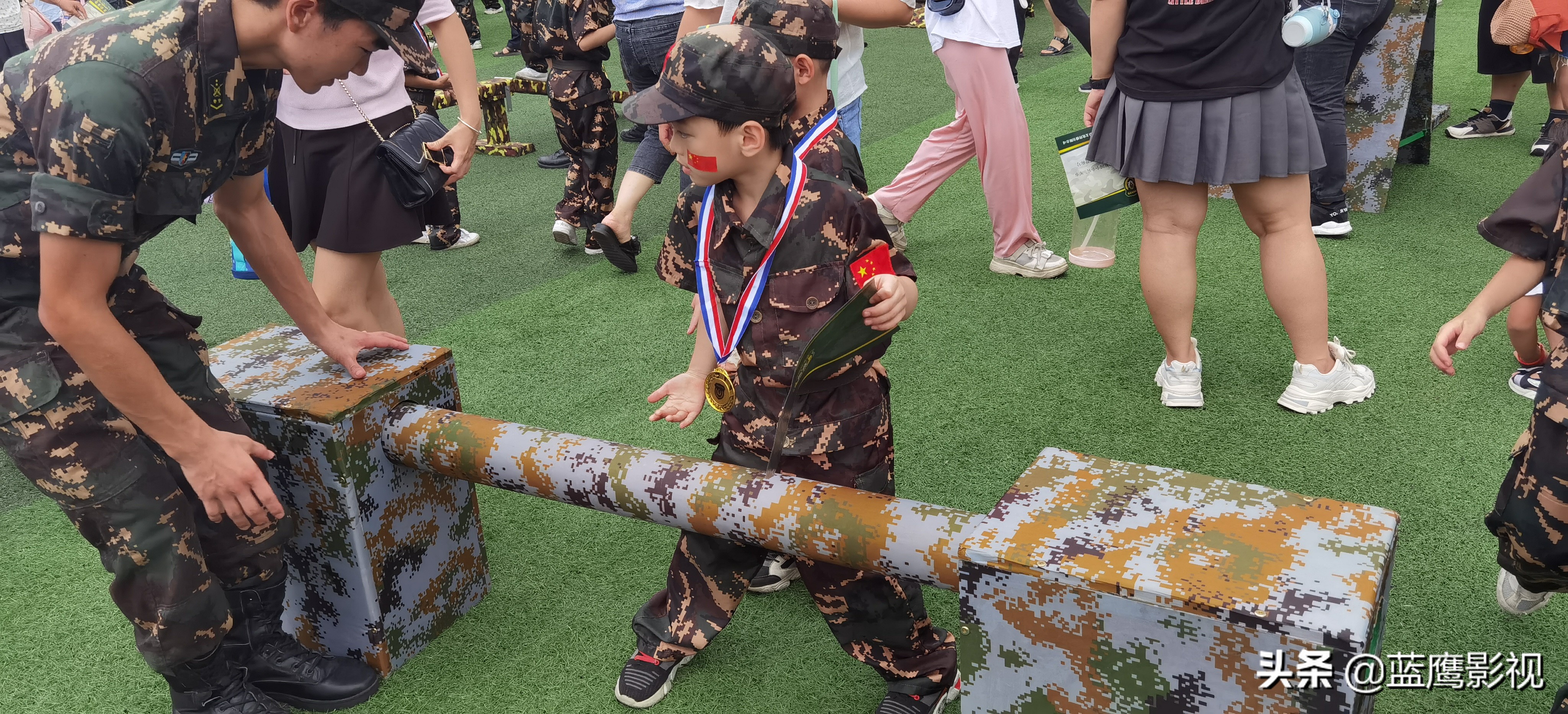 我是小小兵幼儿园军事活动,幼儿园儿歌我是小小兵活动反思