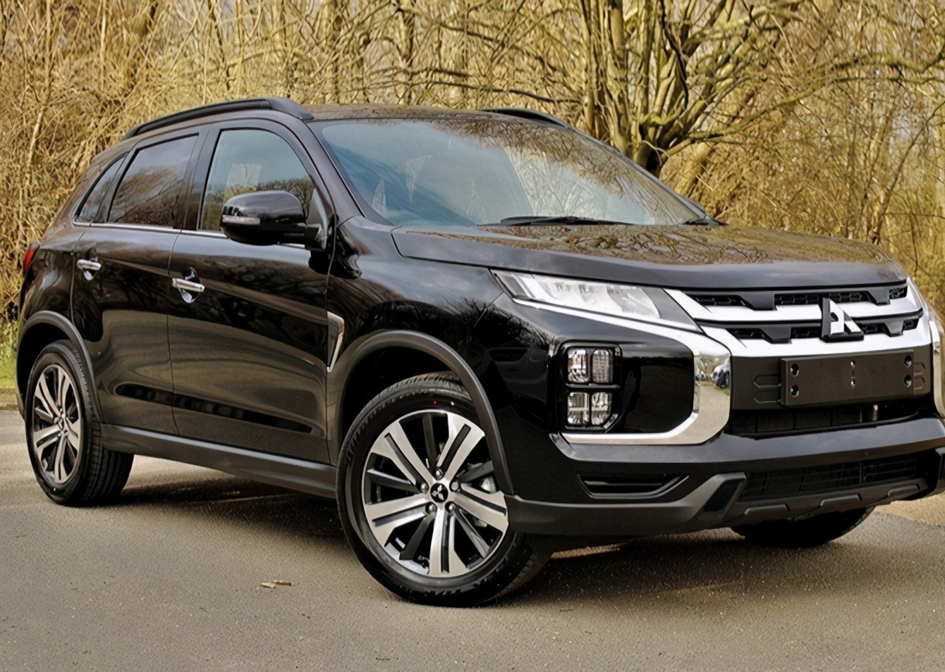 三菱劲炫asx与广本缤智,三菱劲炫asx实拍图曝光