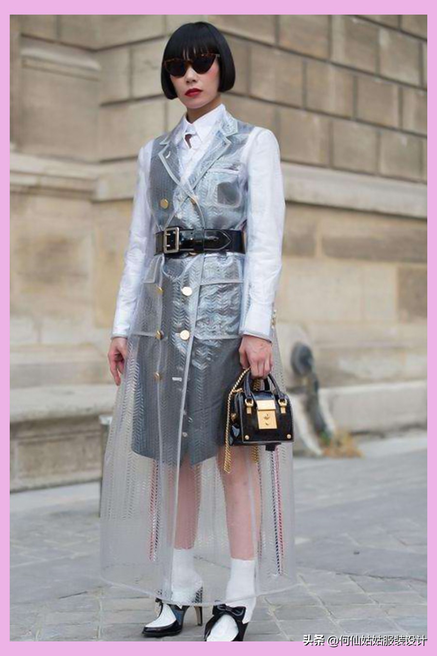 一次性雨衣也穿的很好看,雨衣可外穿