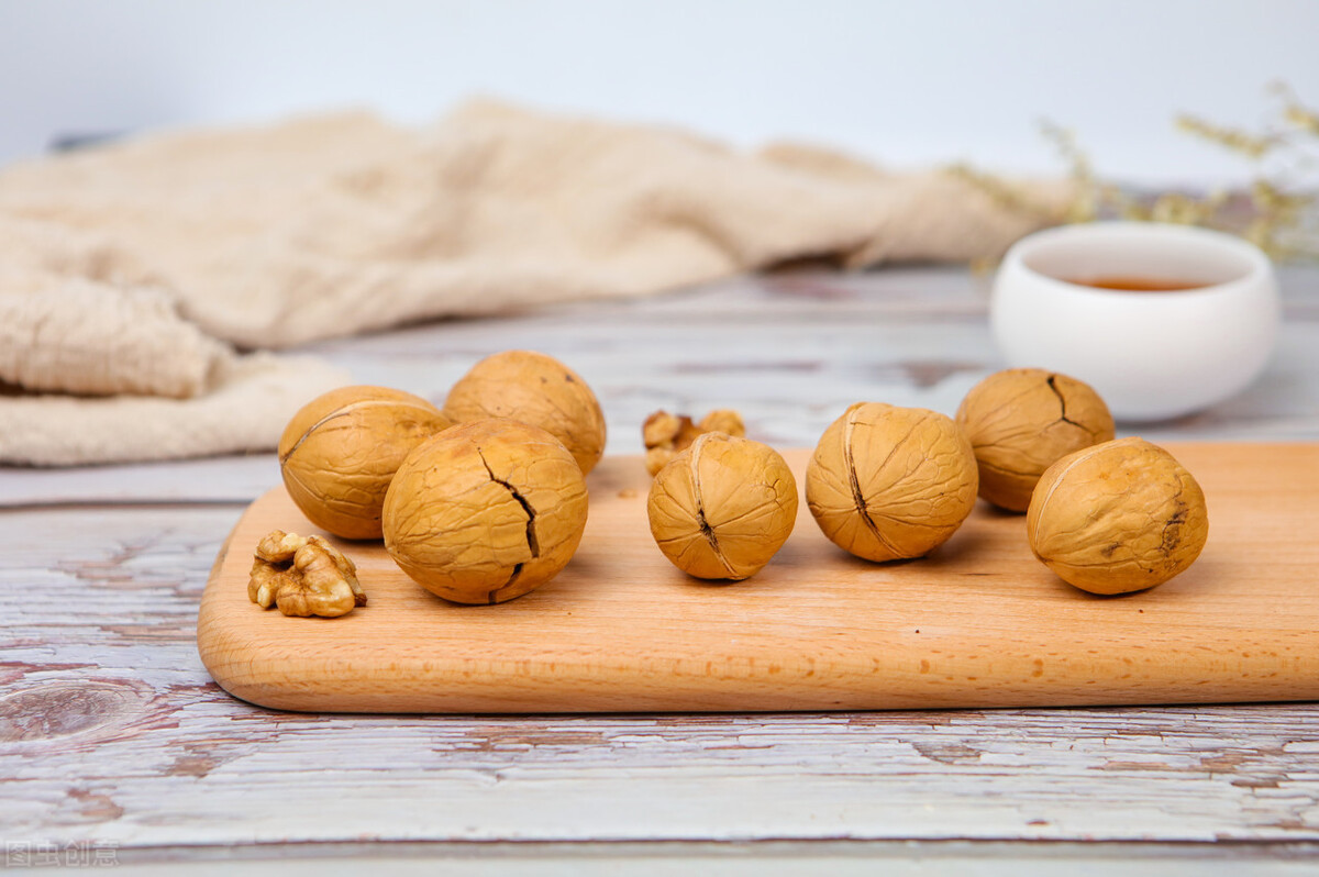 木餐桌划痕修补小窍门,木餐桌划痕修补小妙招