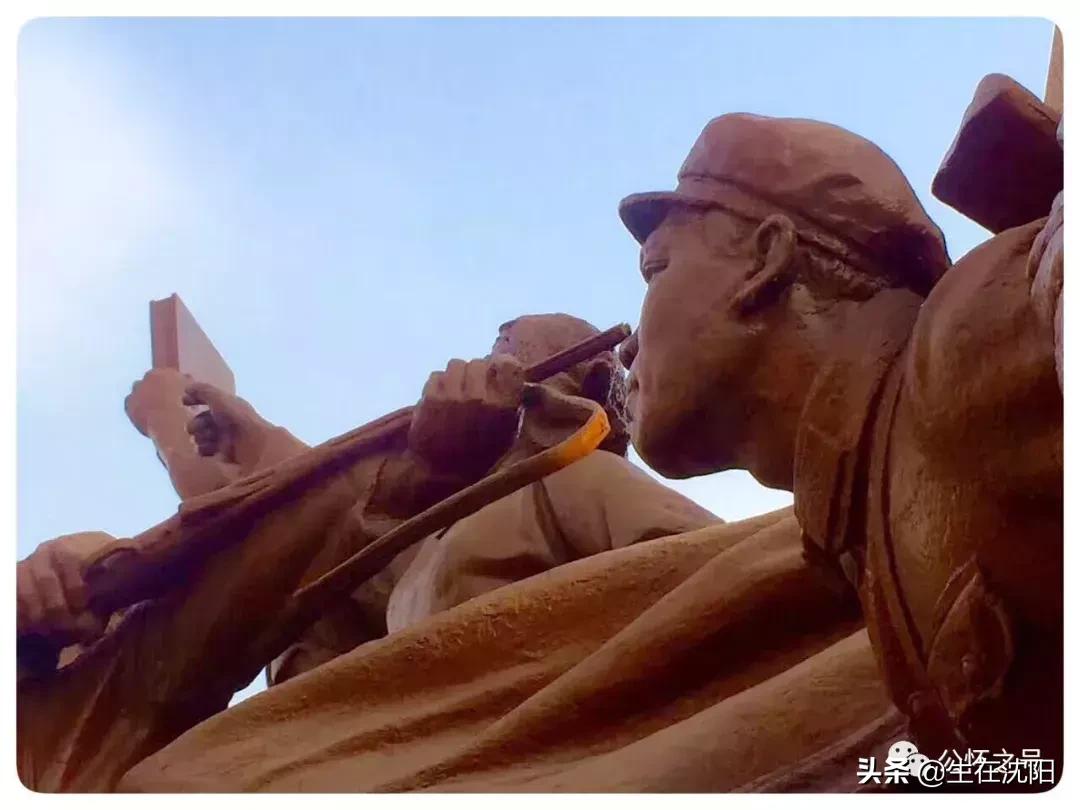 沈阳中山公园东面的老建筑,沈阳中山广场雕像哪年建设