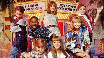 布兰妮自曝被父亲虐待13年,超模布兰妮现状