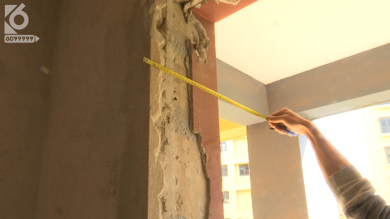 承重墙里全是泡沫,楼房承重墙里有泡沫填充物