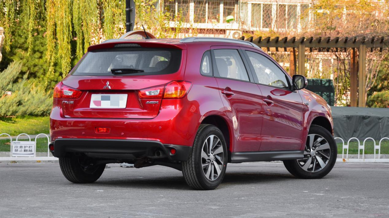 日系搭载2.5自吸爱信8at的suv,2.0t8at的动力组合的日系suv