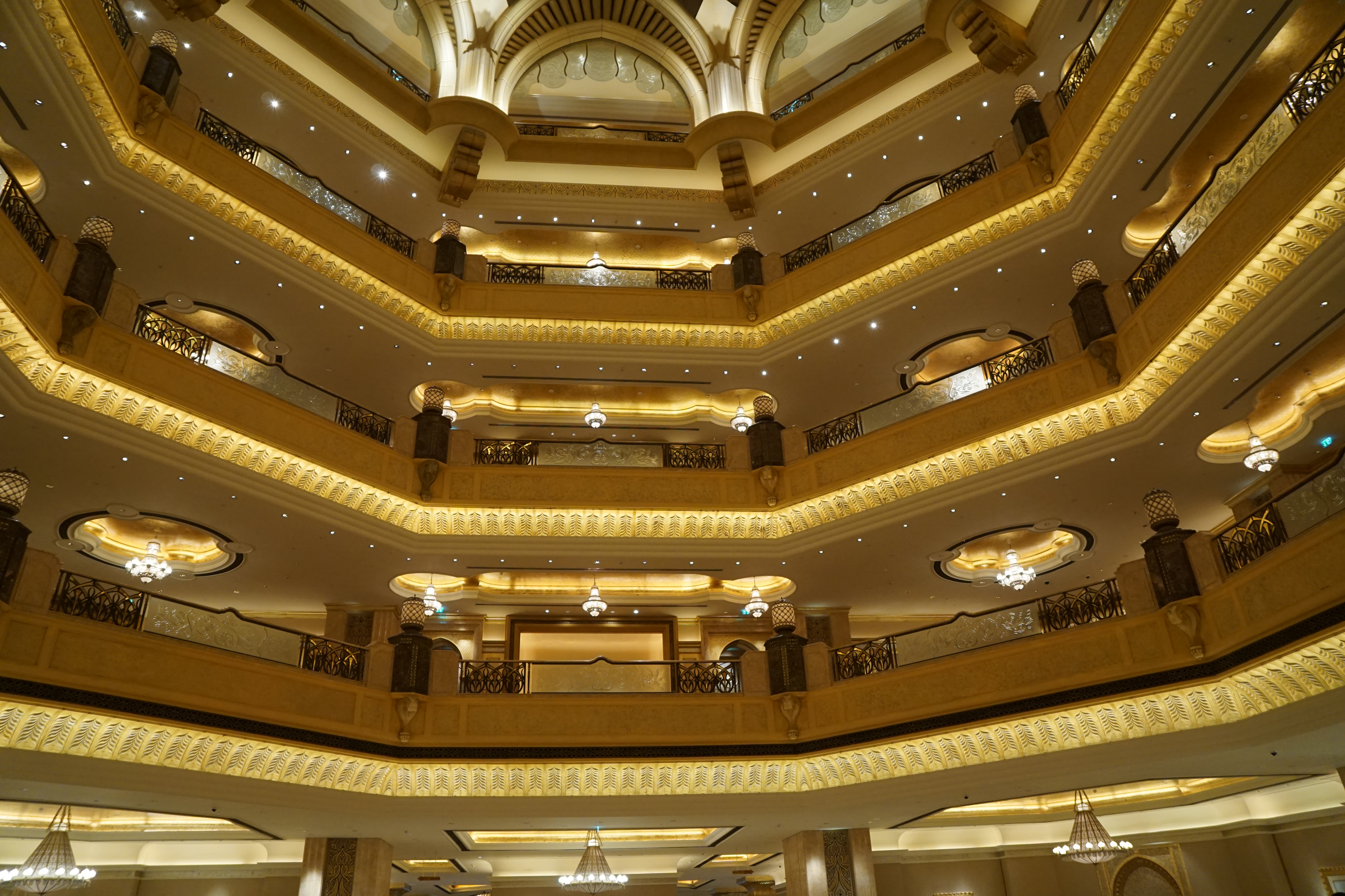 酋长国宫殿酒店推荐,酋长国宫殿酒店视频