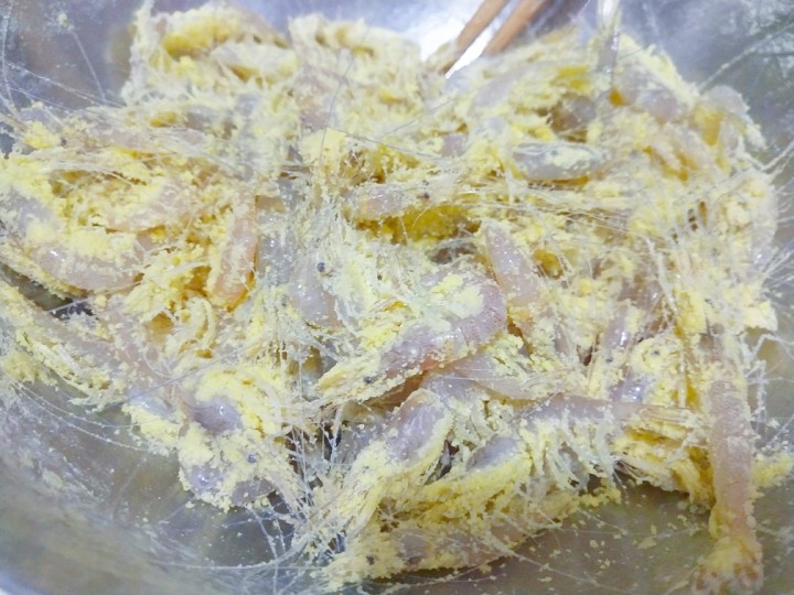 小河虾不用油炸怎么做的酥脆好吃,不用面粉怎么做小河虾好吃又酥脆