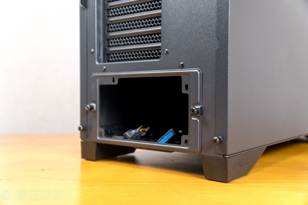 安钛克p101机箱,塔式机箱安钛克