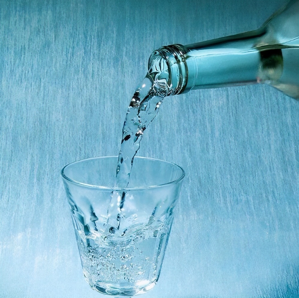 没有卸妆液怎么卸妆,没有卸妆水怎样卸妆