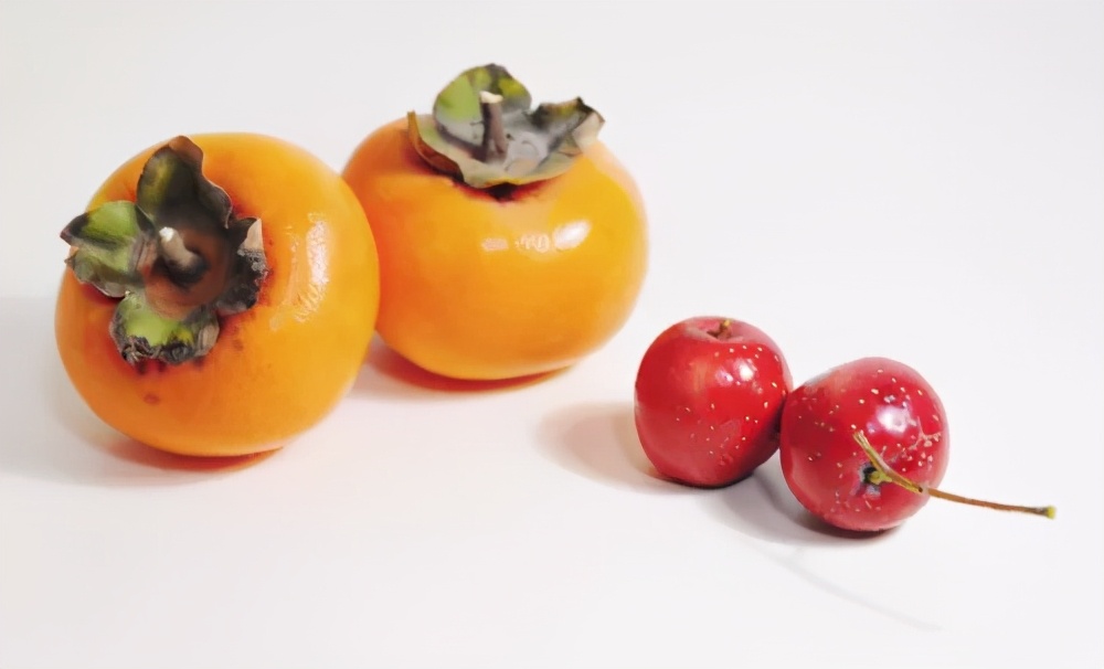 山楂能导致胃结石吗,空腹吃了山楂胀气怎么办