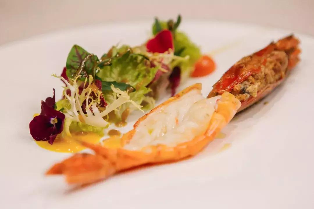 山西艺奢书廊餐厅 (太原艺奢书廊餐厅生日布置)