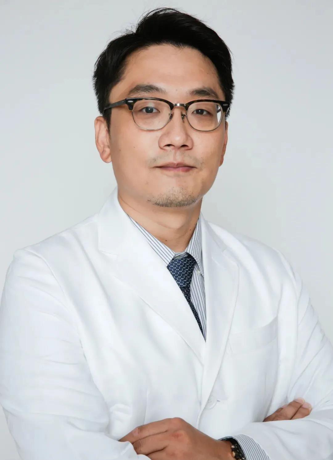 前列腺癌中晚期治疗方案,前列腺癌晚期适合手术吗