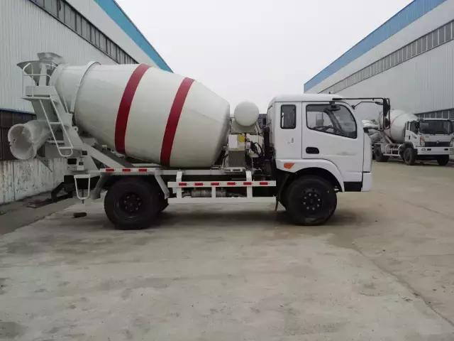 搅拌车卸料时挂几挡,小型搅拌车卸料注意事项