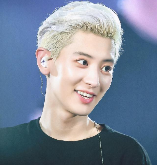 十月塌房日,十月塌房