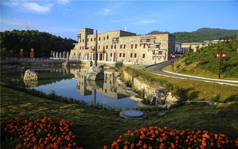 品市长旅游推介——走,坐上高铁游凉都!第二站:水城县