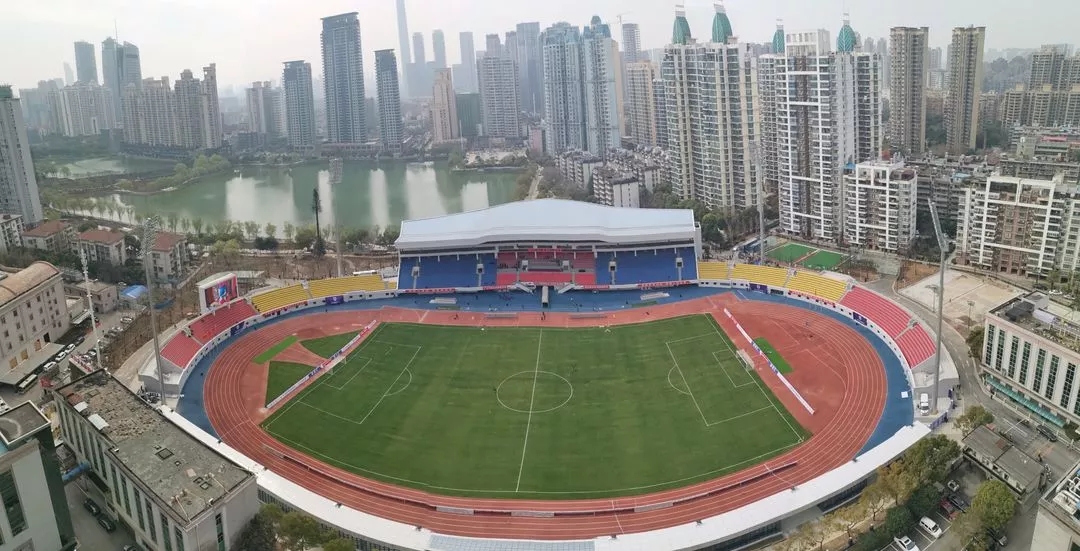 新赛季中乙联赛,武汉新华路体育场足球比赛