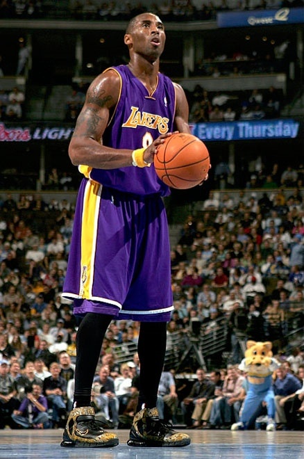 2021全明星纪念科比视频,全明星推出全新mvp奖杯纪念科比