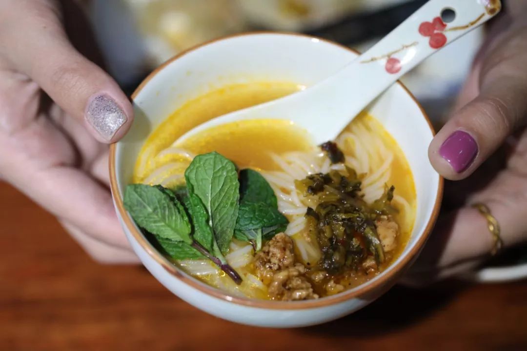 云南家常清汤火锅,云南美食汤锅火锅