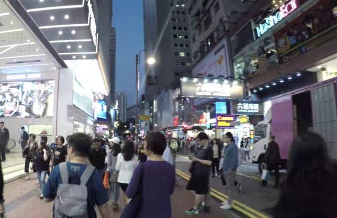 像彩色水果糖一样的香港，让人心动