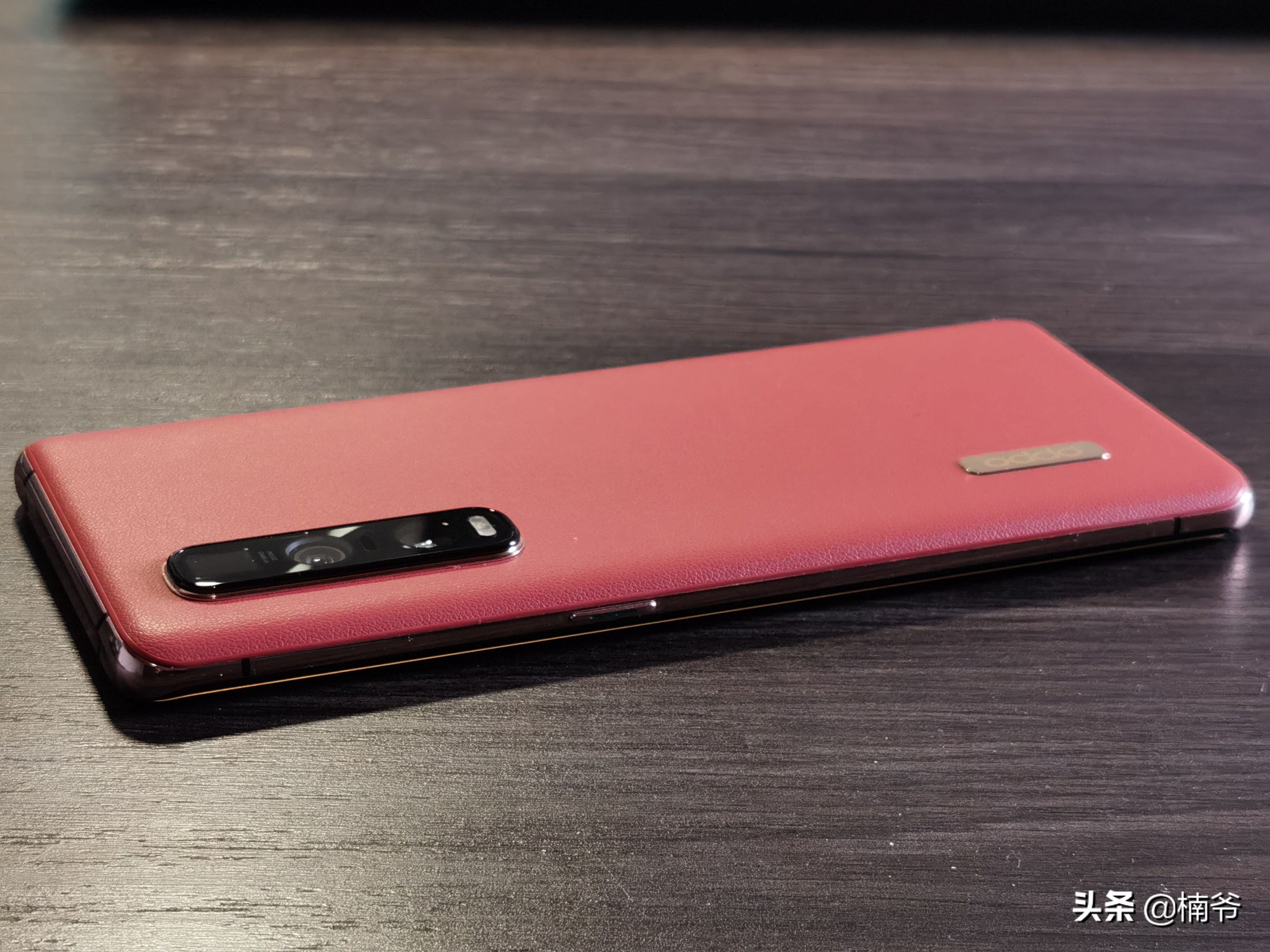 2022年还能入手oppofindx2pro吗,oppofindx2pro断黑版评测