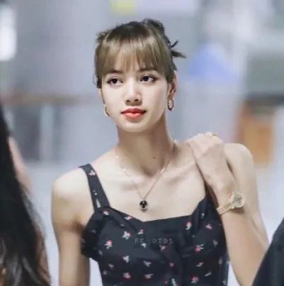 夏天剪短发简单好看凉快,夏天剪什么短发好看凉爽