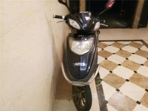 电动车电瓶不耐用教你一招,冬天电瓶不耐用到夏天能恢复吗